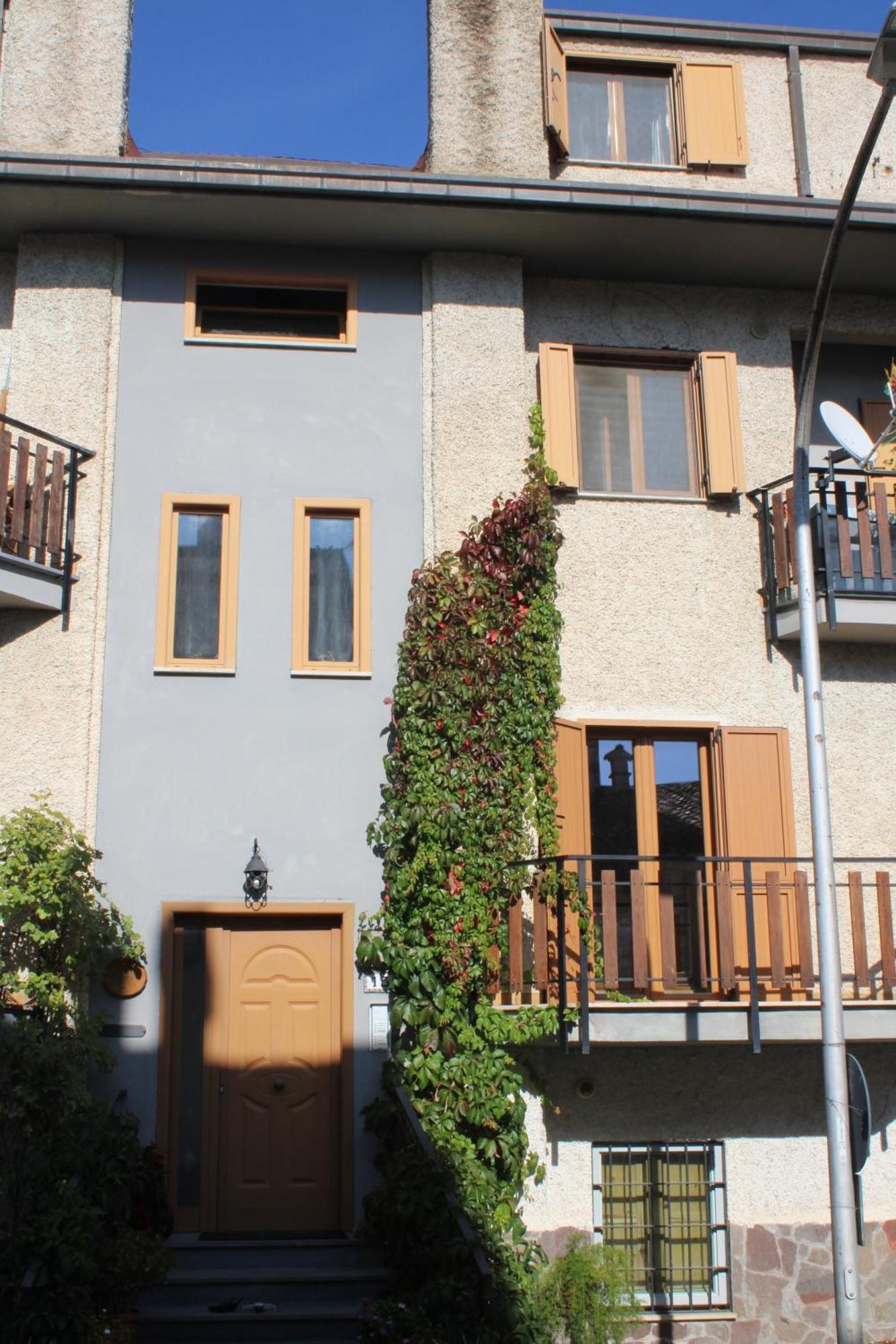Favelle House Apartment *